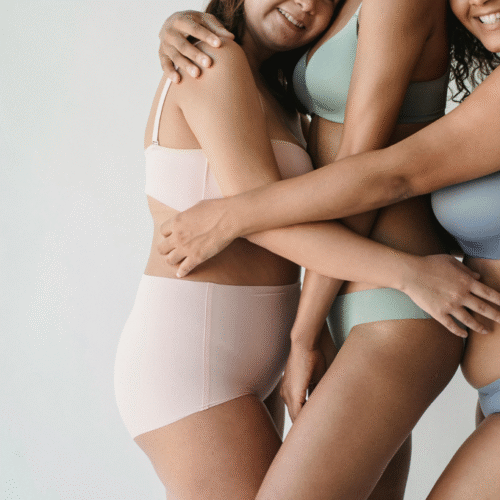 Bielizna na lato dla kobiet – jaką warto mieć w swojej szafie?