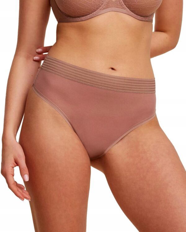 Triumph Tempting Sheer Highwaist String r. L/40 XU