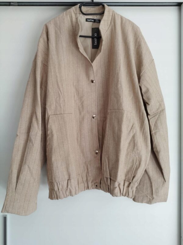 Boohoo kurtka damska beżowa, rozmiar 40